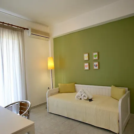 Long View Apartments Porto Heli Exterior photo